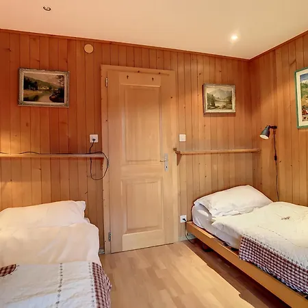 Reine Des Pres 1er *