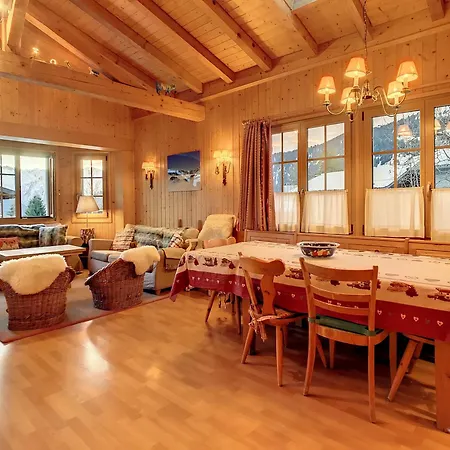 Apartment Reine Des Pres 1er *