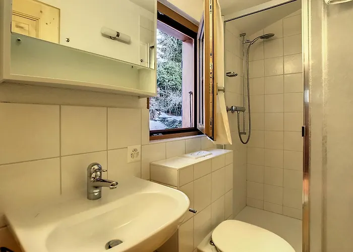 Reine Des Pres 1er *